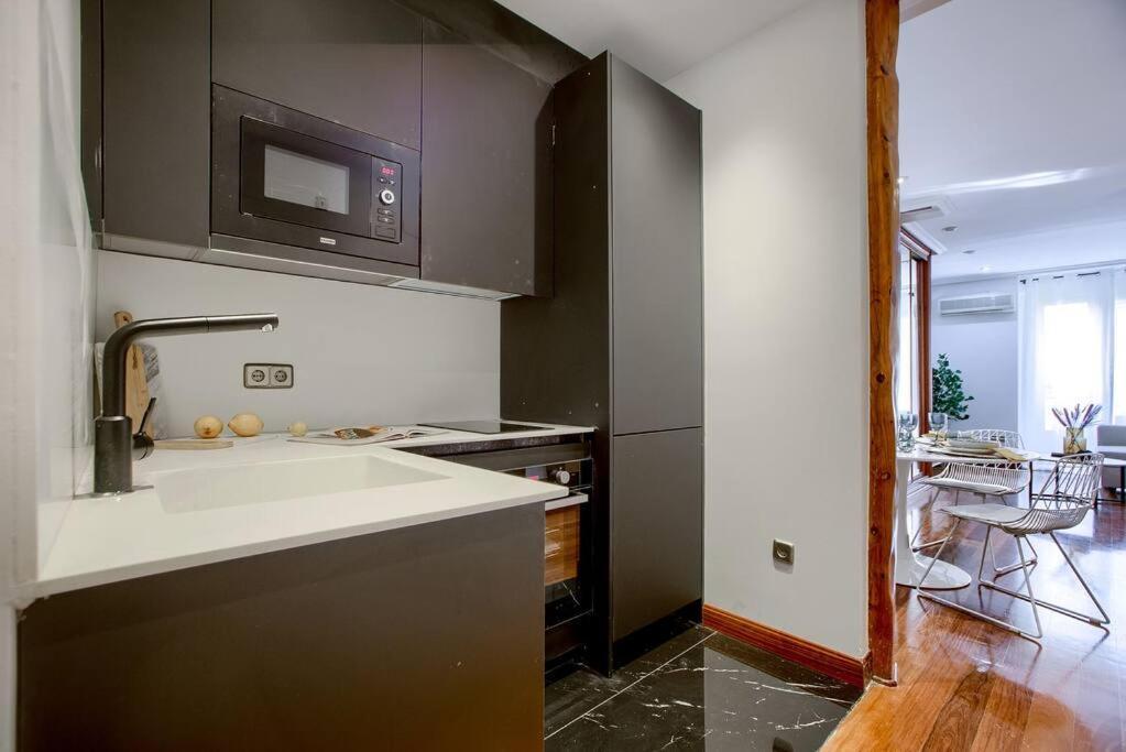 Great Flat In The Center Of Madrid-Comend-3-I Exterior photo